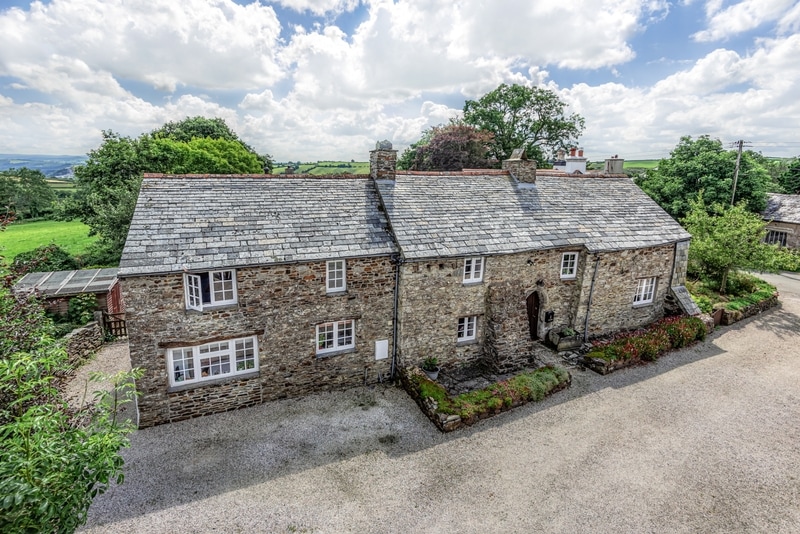 Truscott Launceston, Cornwall Husly